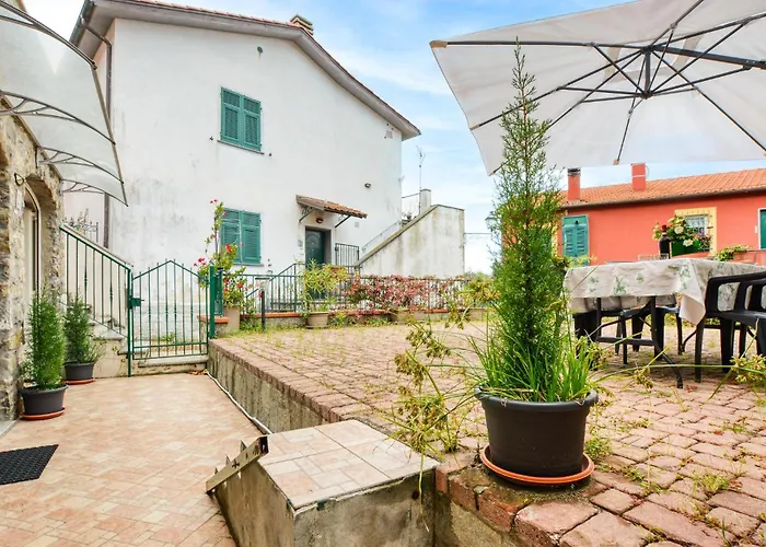 1 Bedroom Stunning In Masso Apartamento